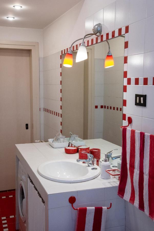 Casa Juli: 70Mq-Centro-Трієст Екстер'єр фото